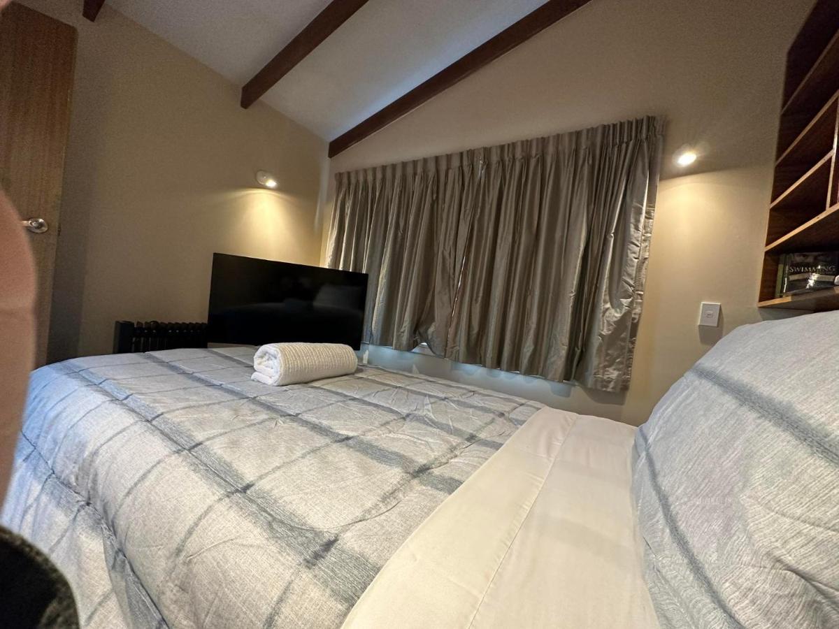 The Airport Homestay House Κράισττσερτς Εξωτερικό φωτογραφία