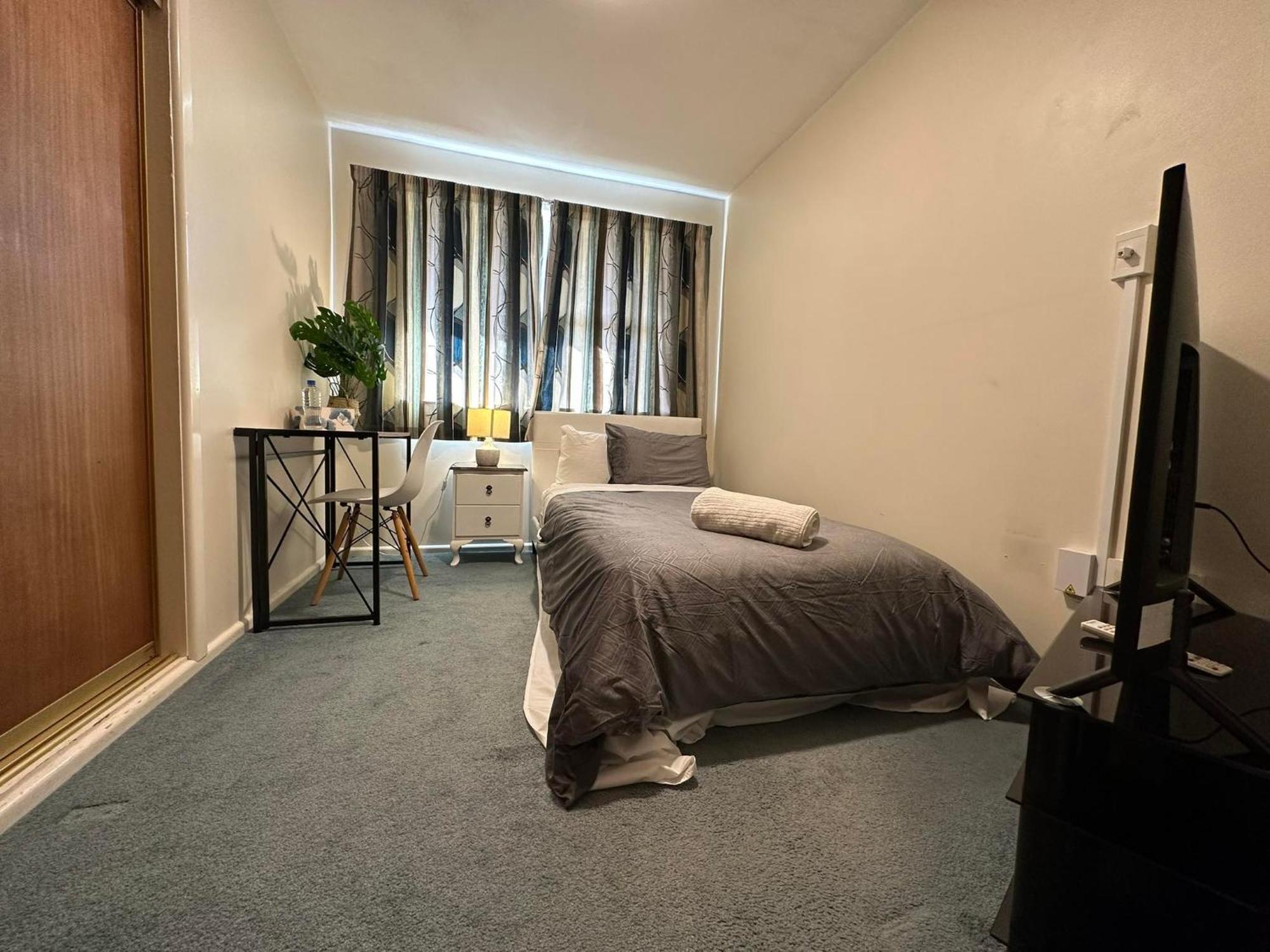 The Airport Homestay House Κράισττσερτς Εξωτερικό φωτογραφία